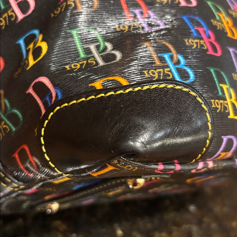 Dooney & Bourke DB75 Rainbow Zipper Dome Satchel Excellent Condition - Picture 9 of 15
